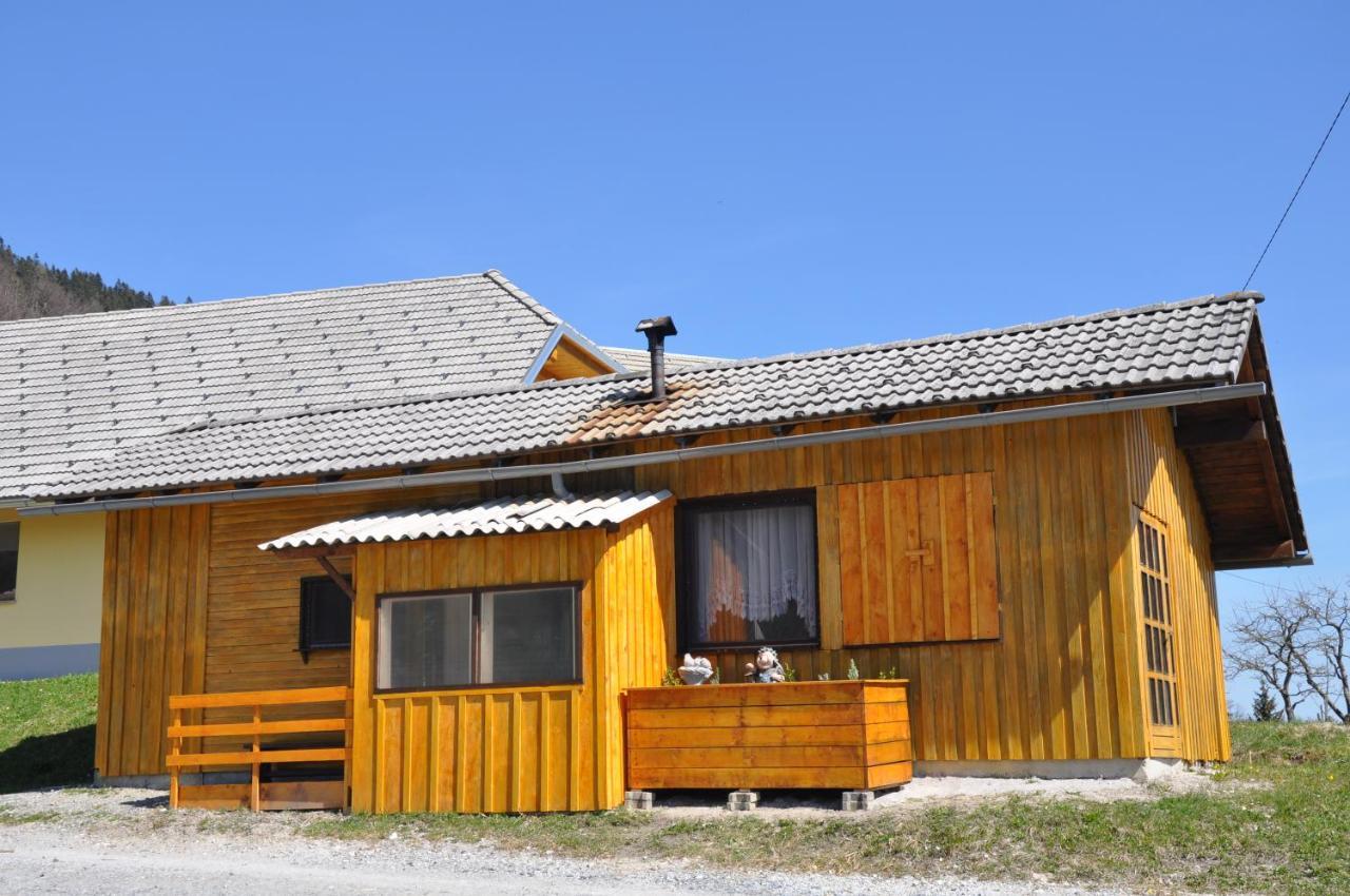Villa Glamping Laze Gorenja Vas  Esterno foto