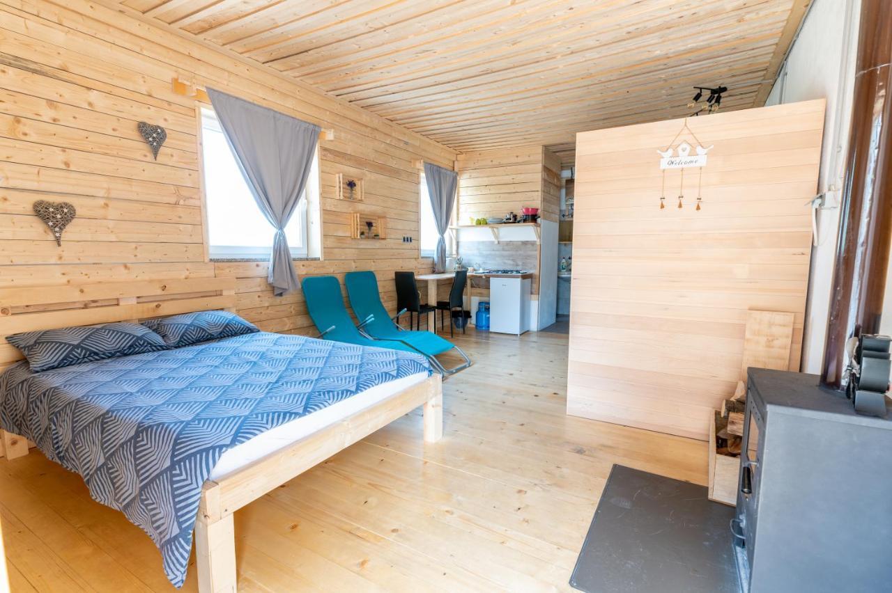 Villa Glamping Laze Gorenja Vas  Esterno foto