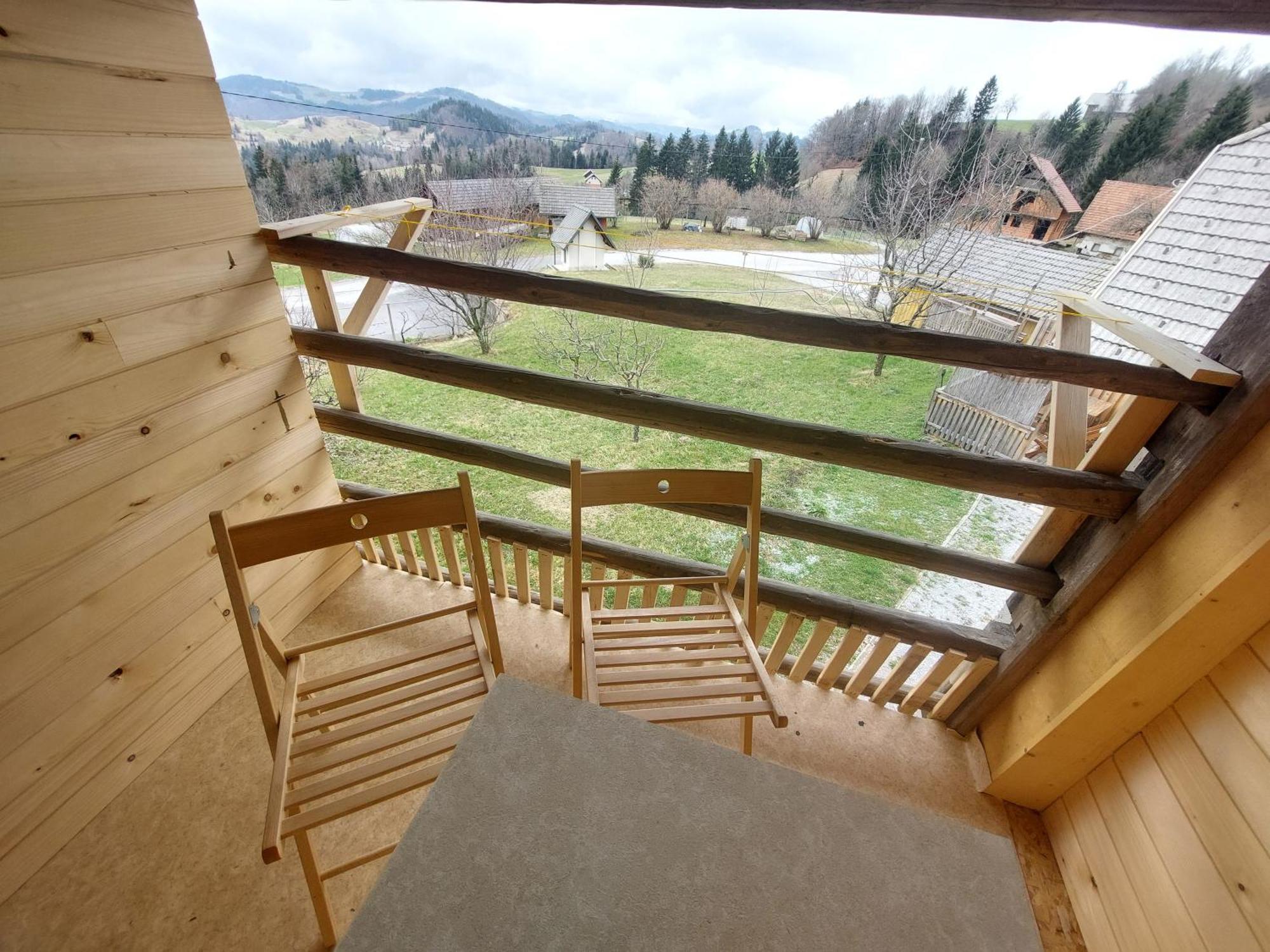 Villa Glamping Laze Gorenja Vas  Esterno foto